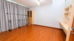Chuan Loft (D19), Terrace #575940311